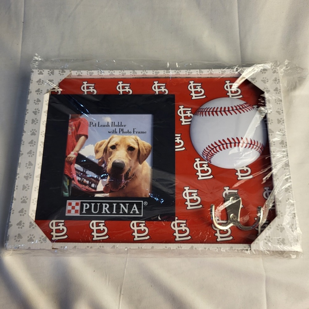 New St Louis Cardinals Dog Leash Holder Picture Frame 7.75 x 12 MLB Purina SG